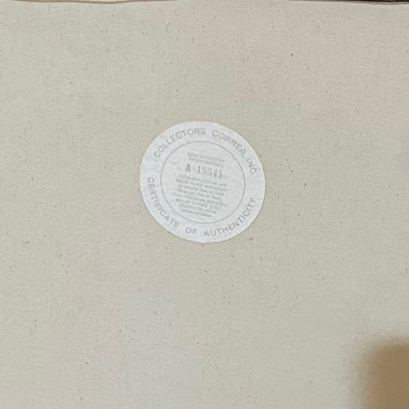 3 Collectors Corner Inc oil paintings - all have certificate of authenticity - Picture 7 of 7